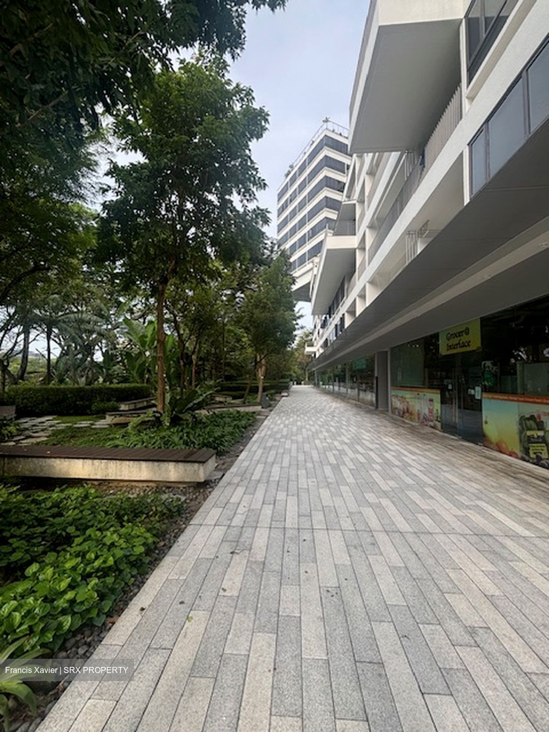 The Interlace (D4), Retail #528876671